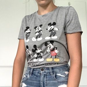Soft Disney Minkey Mouse medium t shirt